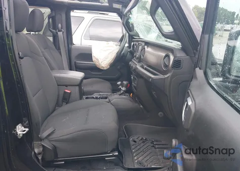 2020 Jeep Wrangler Unlimited Willys Sport 4X4 z USA, uszkodzony, nr VIN 1C4HJXDN2LW291052